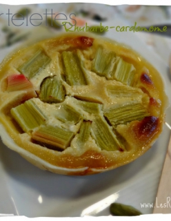 Tartelettes rhubarbe-cardamome